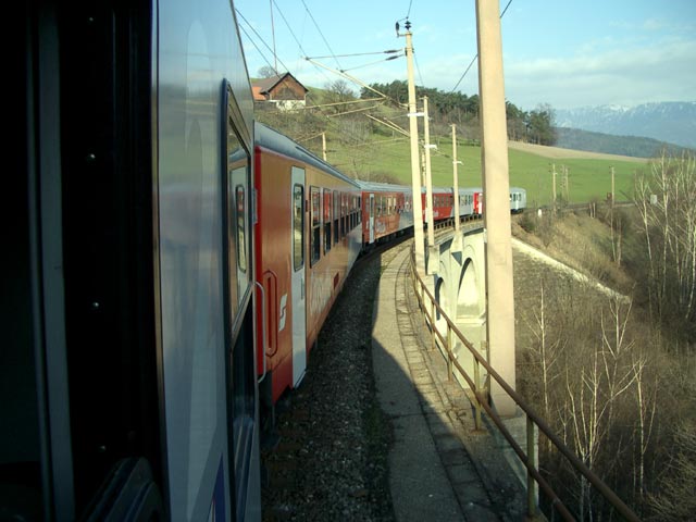 E 1535 am Abfaltersbachgraben-Viadukt