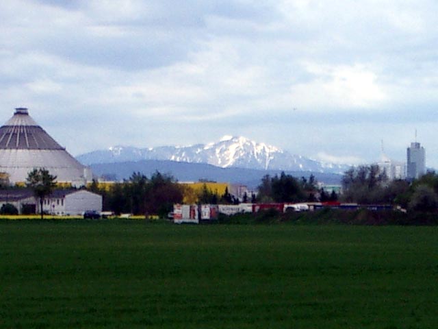 Schneeberg von Süßenbrunn aus (1. Mai)