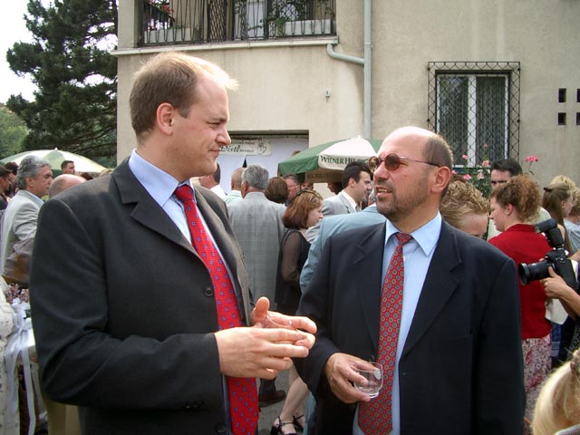 Andreas und Hans-Christian im Pfarrzentrum Rodaun