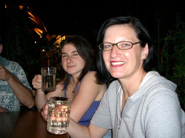 Sylvia und Gudrun in der Schloßgasse 21