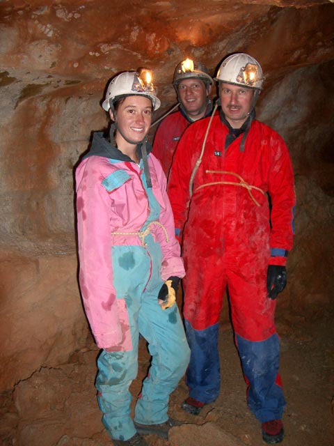Carmen, Daniel und Erich in der Dachsteinhöhle (18. Juli)