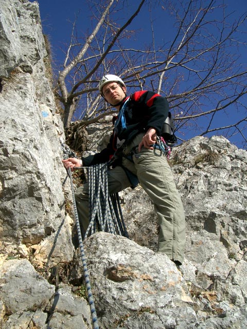 Tirolersteig: Michael am Standplatz nach der 1. Seillänge