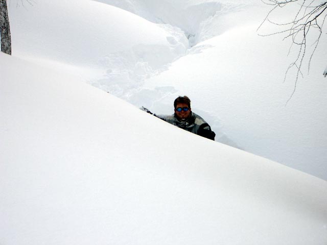 Markus neben der Abfahrt zur Großunterberg Alm (6. Jän.)