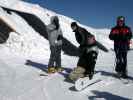 Farayi, Ferenc und Markus bei der Bergstation der Gipfellifte