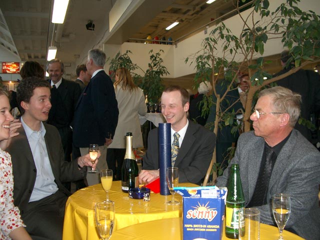 Nina, Reinhard, Christoph und Gerhard im Kulturcaf&eacute;