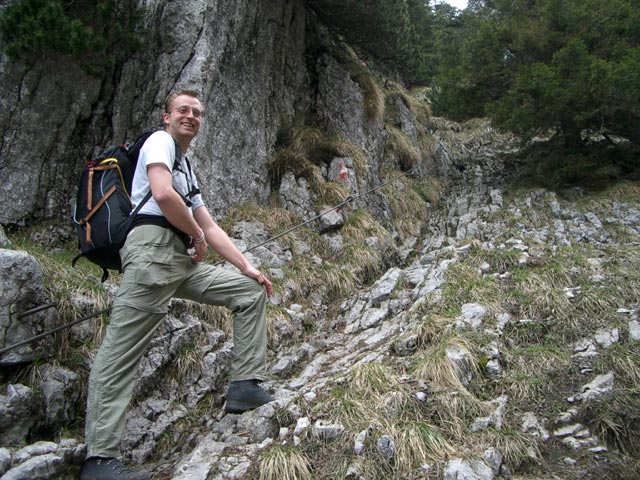 Hans-Hernler-Steig: Michael im Brandgraben