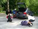 Erich, christoph und Gudrun am Parkplatz beim Hotel Langbathsee (29. Mai)