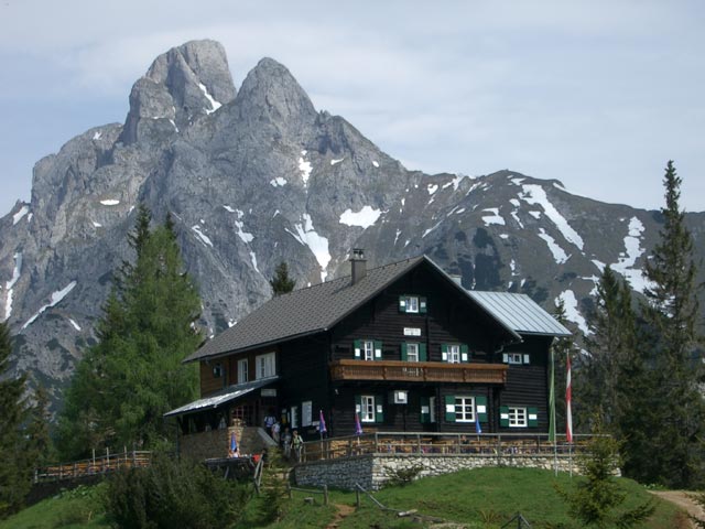 M&ouml;dlinger H&uuml;tte mit Reichenstein (11. Juni)