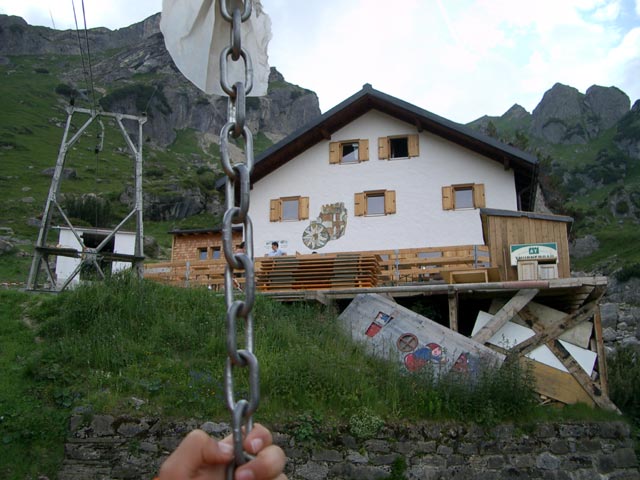 Muttekopfhütte von der Materialseilbahn aus (31. Juli)