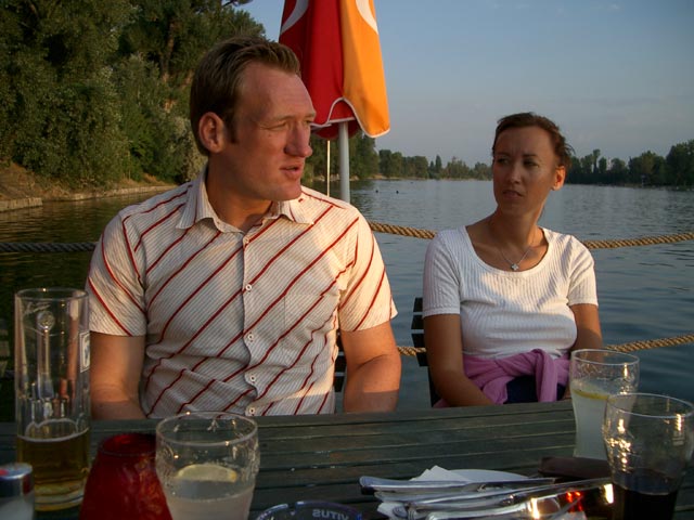 Erich und Andrea im Gasthaus Neu Brasilien