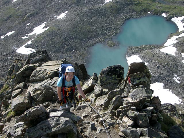 Daniela am Gipfelaufbau der Rinnenspitze (8. Aug.)