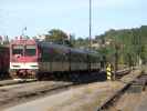 843 007-6 als R 712 bei der Ausfahrt aus dem Bahnhof Slaný (8. Sep.)