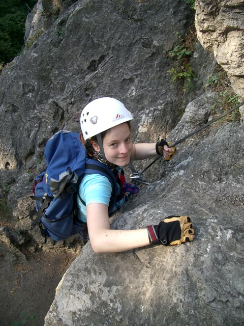 Daniela im kleinen Überhang