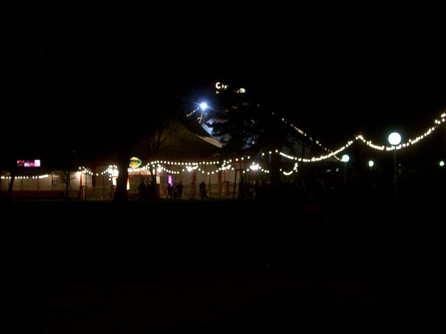 &Ouml;sterreichischen National-Circus Luis Knie im Auer Welsbach-Park (16. Nov.)