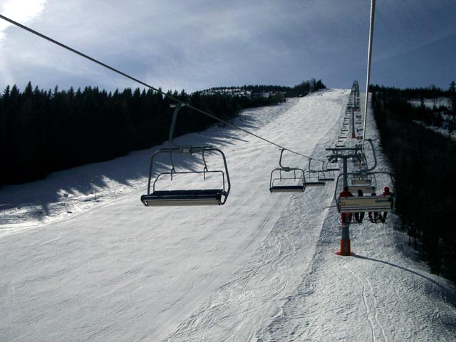 Kleine &Ouml;tscherpiste und 4er-Sessellift &Ouml;tscherbahn