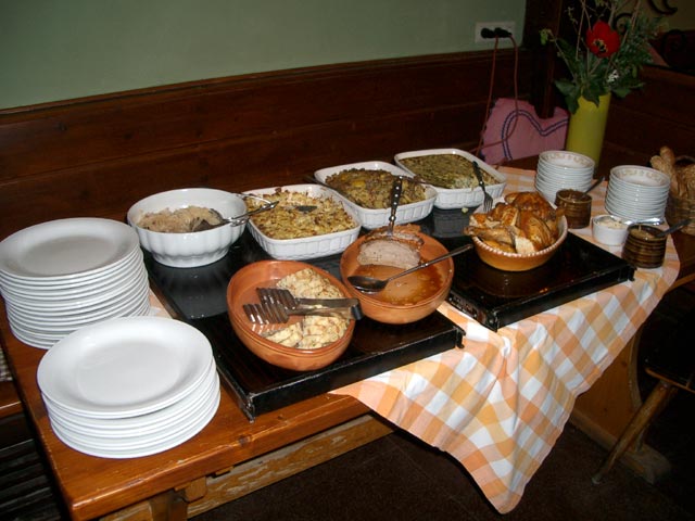 Buffet im Sch&uuml;bel-Auer