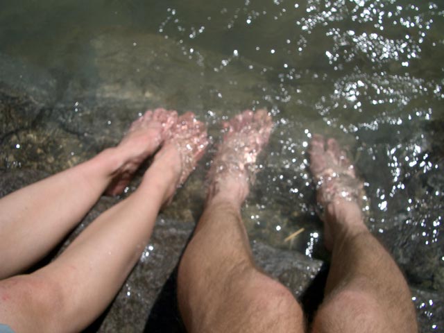 Fu&szlig;bad im Fischbach