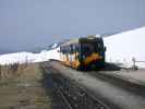 R 4 bei der Ausfahrt aus dem Bahnhof Hochschneeberg, 1.792 m