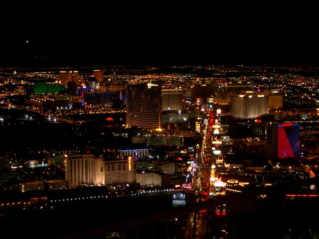 Las Vegas vom Stratosphere Tower aus (12. Mai 2005)