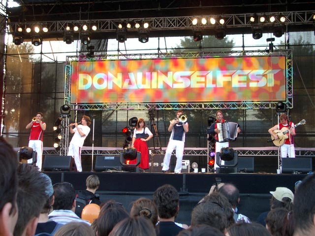 Global Kryner auf der Krone-Festb&uuml;hne (24. Juni)