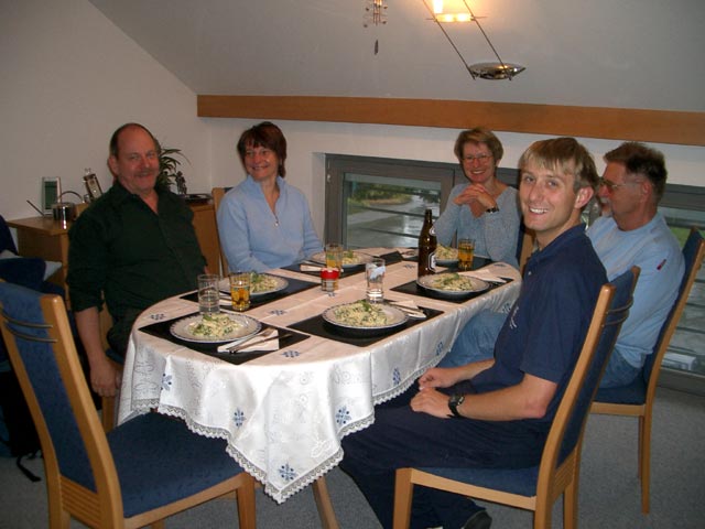 Wolfgang, Andrea, Mama, ich und Papa in meiner Wohnung (9. Juni)