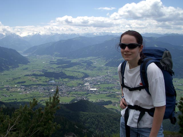 Daniela zwischen Peter Wiechenthaler-H&uuml;tte und Persailhorn (3. Juli)