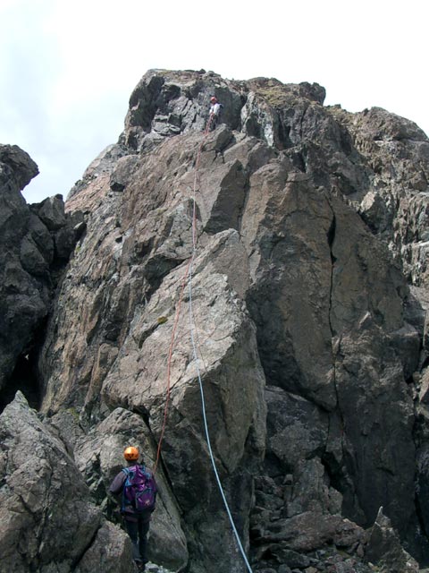 Blauspitz-Ostgrat: Erich und Paulus in der 6. Seill&auml;nge (15. Juli)