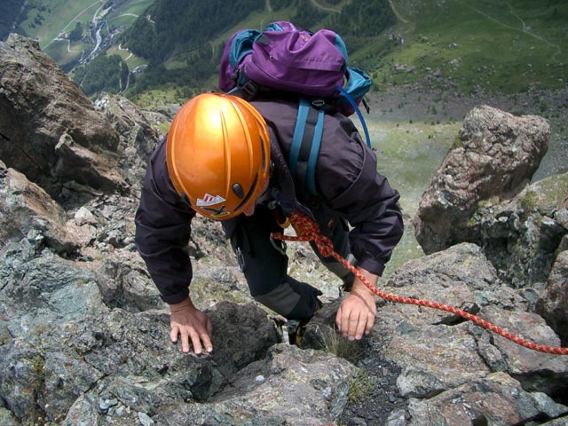 Blauspitz-Ostgrat: Erich in der 6. Seill&auml;nge (15. Juli)