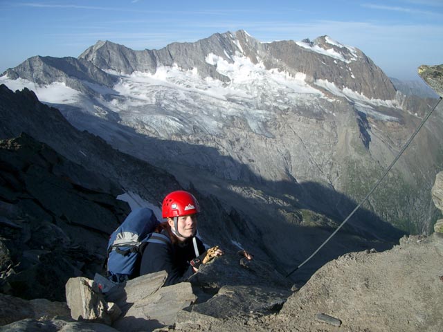 Daniela auf Weg 502 zwischen Furtschaglkar und Sch&ouml;nbichler Horn (29. Juli)
