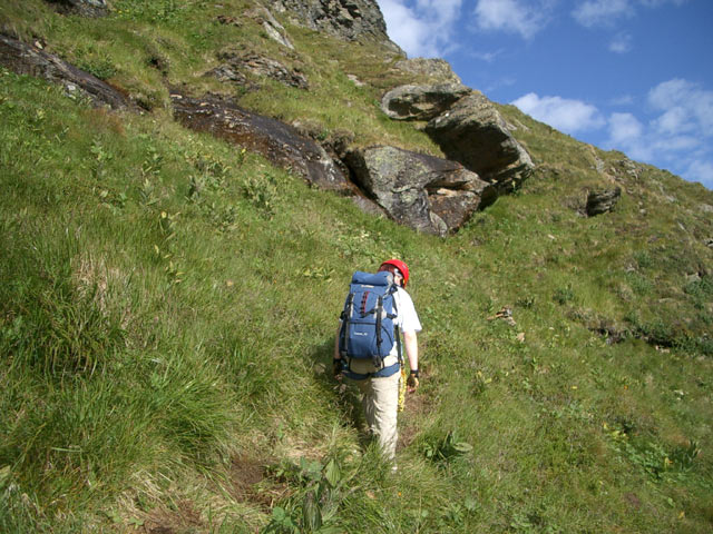 Lukas Max-Steig: Daniela im Gehgel&auml;nde (13. Aug.)