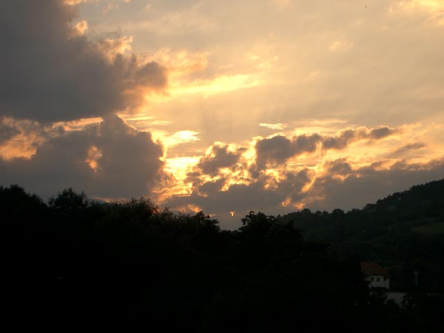 Wolkenstimmung über Höflein