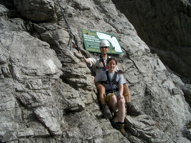 Imster Klettersteig: Ich und Daniela beim Einstieg (22. OKt.)