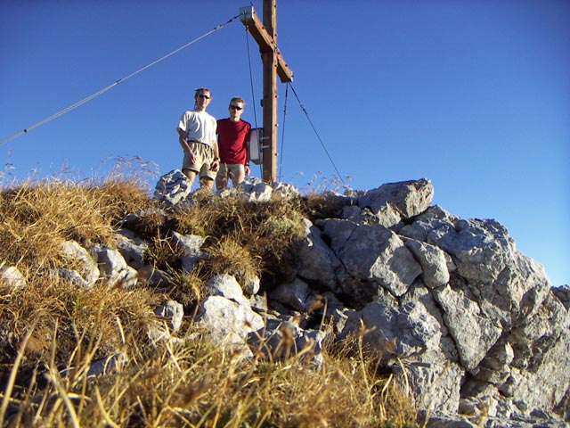 Ich und Robert am Schönegg, 2.389 m (31. Okt.)