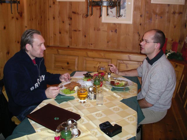 Erich und Christian im Kr&uuml;gerl