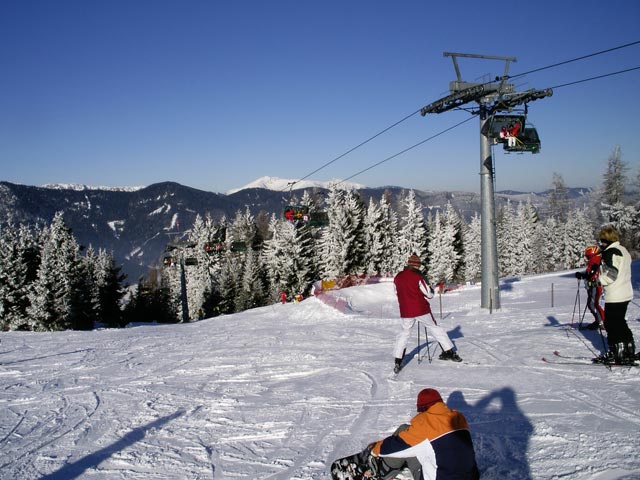 Komfort-Vierer-Sesselbahn