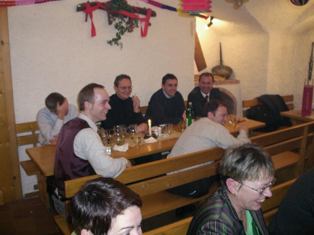  im Heurigen Steinschaden