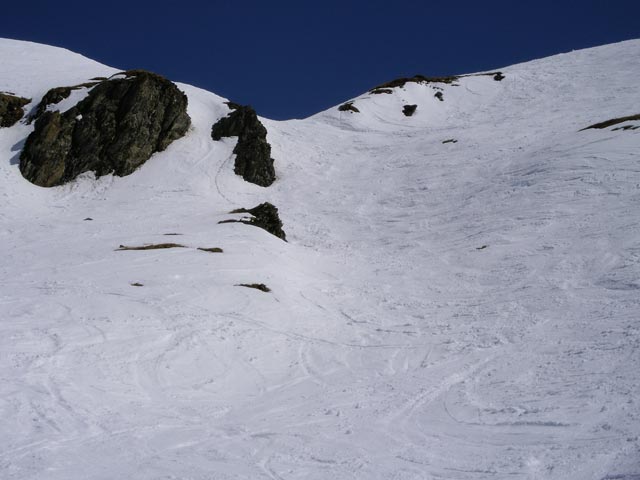 zwischen Piste 38 und Skiroute 39 (20. Apr.)