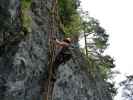 BGV-Klettersteig: Carmen auf der Leiter