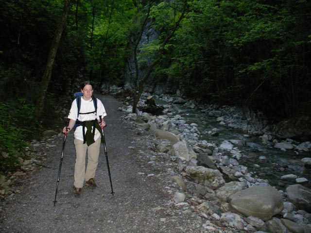 Daniela in der Örflaschlucht (10. Juni)