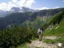 Daniela auf Weg 445 zwischen Haldenwanger Alpe und Mindelheimer Hütte (1. Juli)