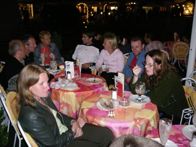 Doris, Gerhard, Norbert, Edith, Michael, Susanne, Andreas und Daniela im City-Cafe-Glanzl (14. Juli)