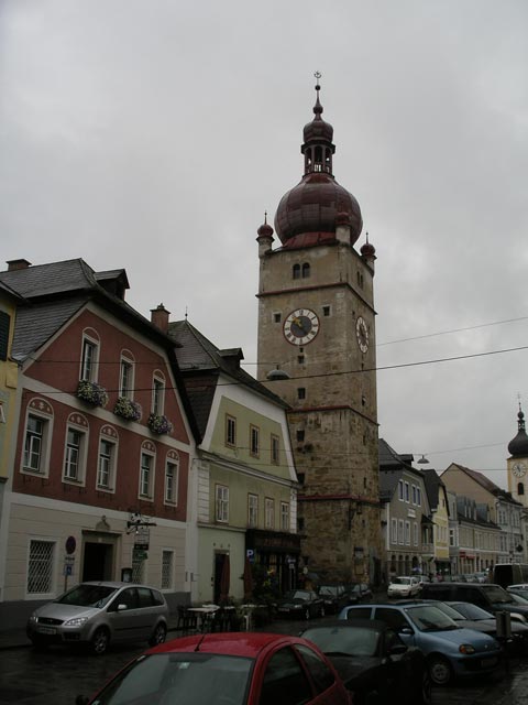 Oberer Stadtplatz mit Stadtturm