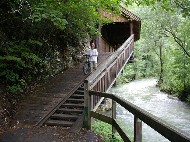 Daniela am Biedermeier-Radwanderweg in Quarb