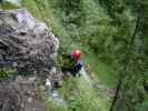 Klettersteig Postalmklamm: Daniela in der Karstquellenwand