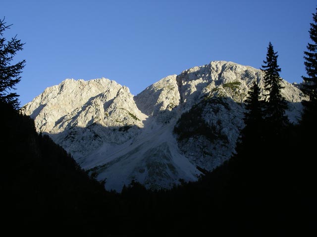 Klagenfurter Spitze und Hochstuhl vom B&auml;rental aus (1. Sep.)