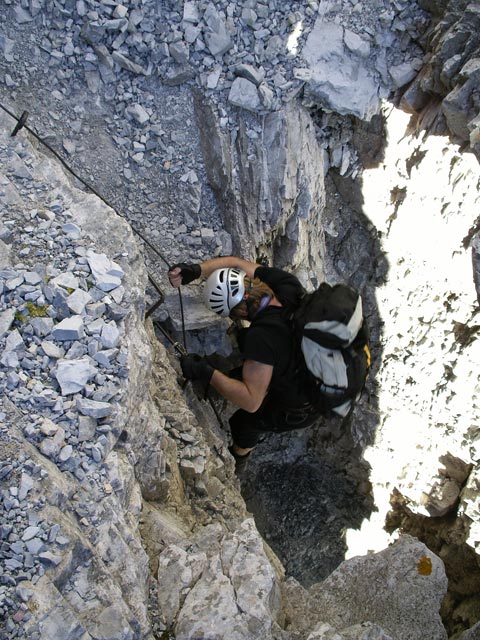 Ilmspitze-Klettersteig: Erich im Ausstiegskamin (22. Sep.)