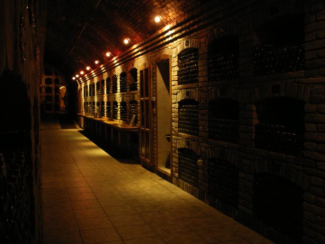 im Weinrestaurant Maty&aacute;k