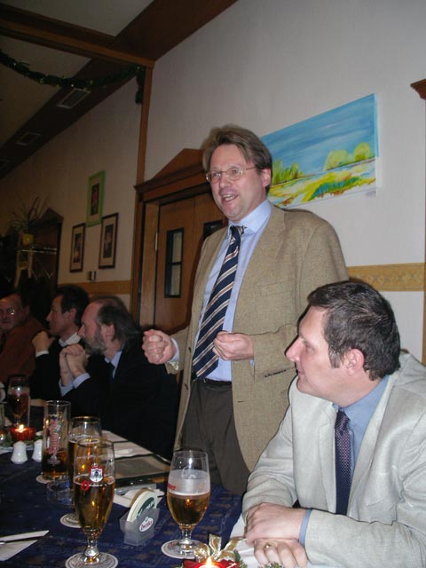 Anton im Gasthaus M&ouml;slinger