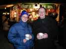 Daniela und Yasmin im Kultur- und Weihnachtsmarkt Schloß Schönbrunn