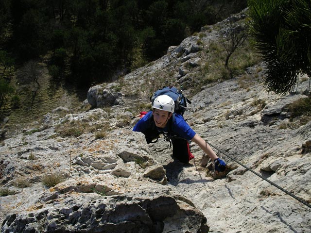 Pittentaler Klettersteig: Christoph in der Schlüsselstelle